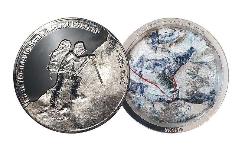 ut-a-mount-everestre-kulonleges-szines-erem-a-hegyrol