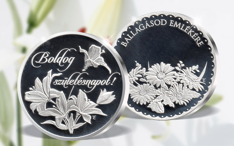 megerkeztek-legujabb-ajandek-ermeink